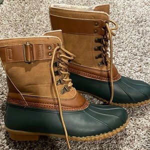 JBU Faux Fur Calgary Lace Up Rain Boots 7